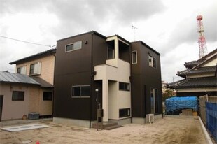 松寄下町戸建住宅　B棟の物件外観写真